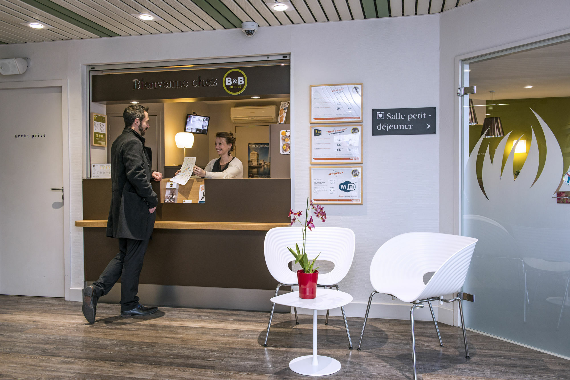 B&B Hotel La Rochelle Centre Eksteriør bilde